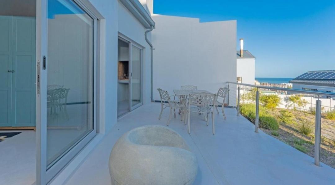 Deja Blue Villa Struisbaai Bagian luar foto